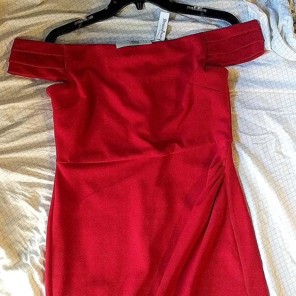 Super sexy red off shoulder slit dress